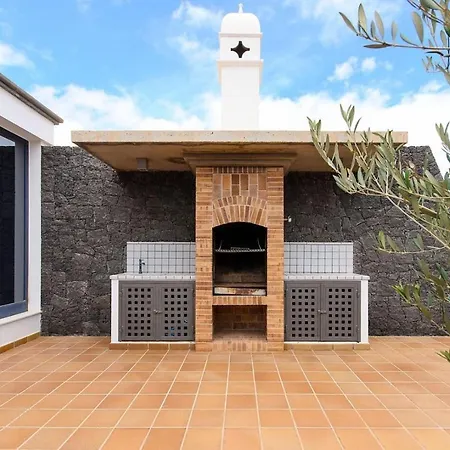 A Mamma Mia Piscina Privada Jacuzzi Vakantiehuis Playa Blanca (Lanzarote)